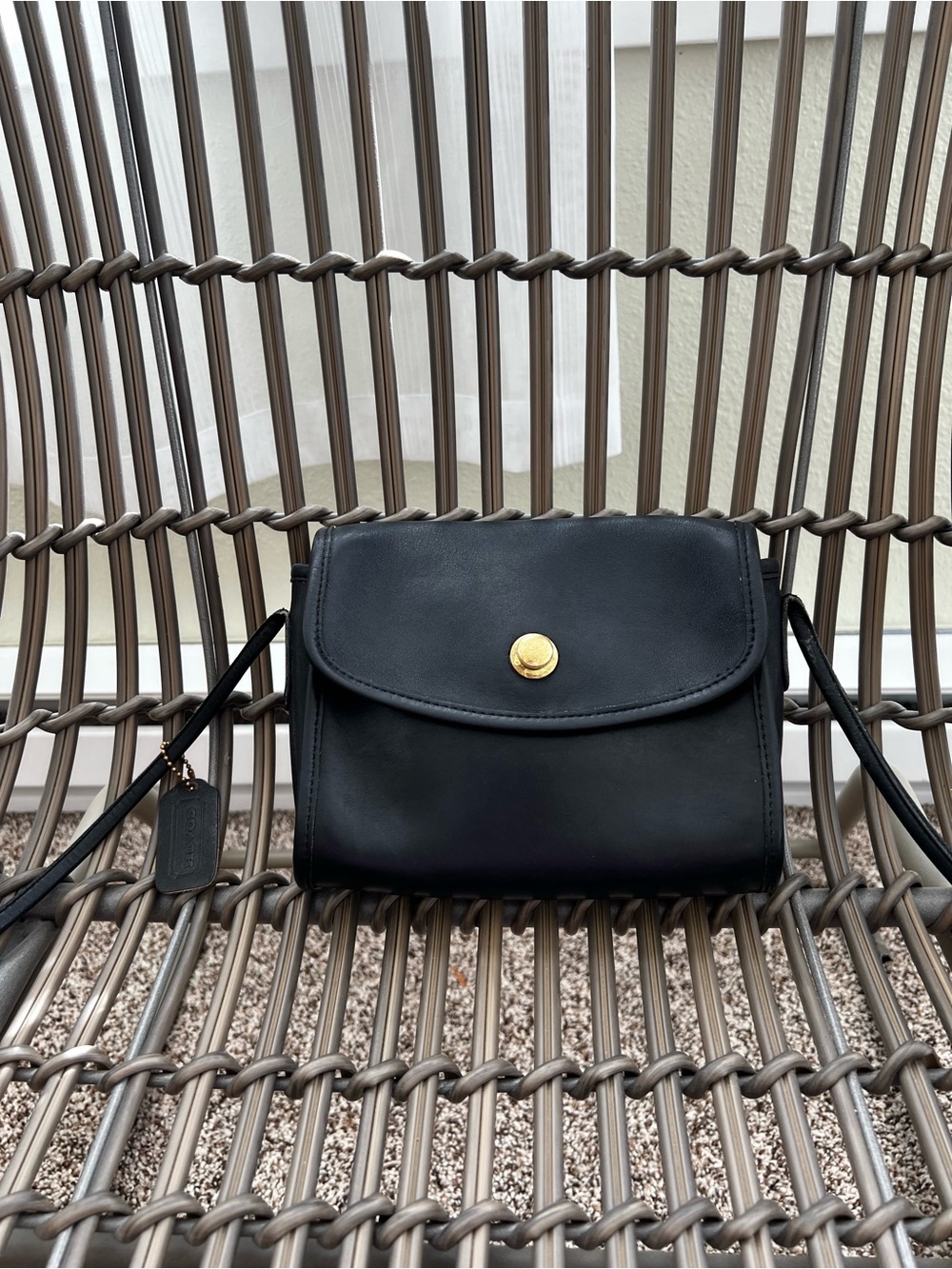 Coach Vintage Christie 9892 Black Leather Small Purse Shoulder Crossbody Bag